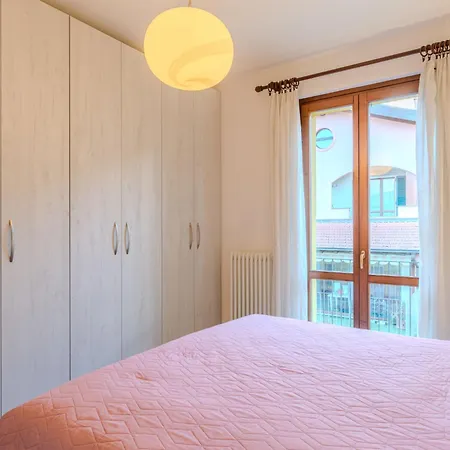 Teto By Interhome Lejlighed